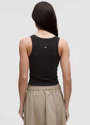 Lululemon оригинальная майка с вшитым топом