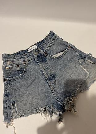Джинсові шорти zara 1+1=3