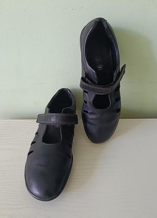 Продам кожаные балетки/мокасины eсо 38