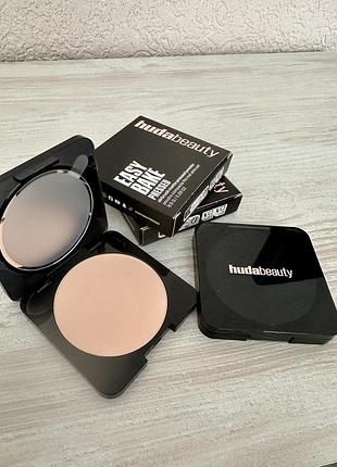 Huda beauty easy bake pressed setting powder pound cake компактна пресована пудра