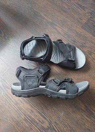Сандалі чоловічі merrell  шкіряні .