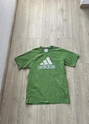 Футболка adidas