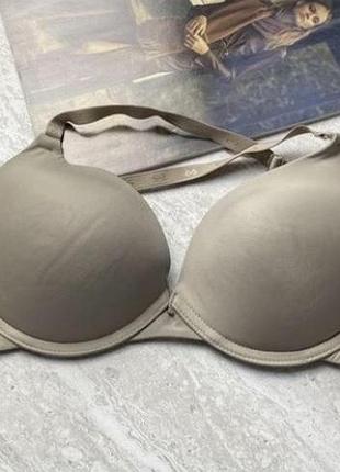 Базовий бежевий бюст