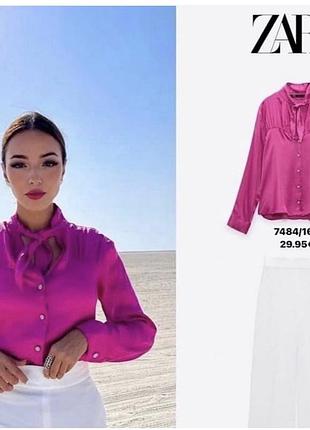 Жіноча сатинова блуза zara кольору фуксії з коміром-бабочкою (розмір s)