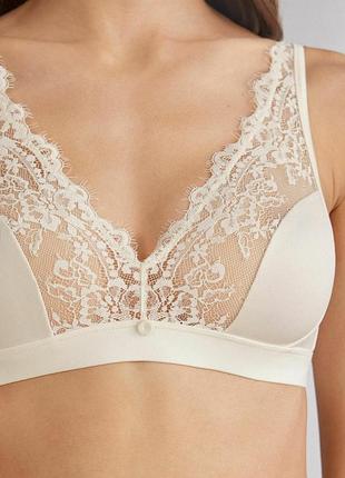 Мʼякий бюстгальтер intimissimi