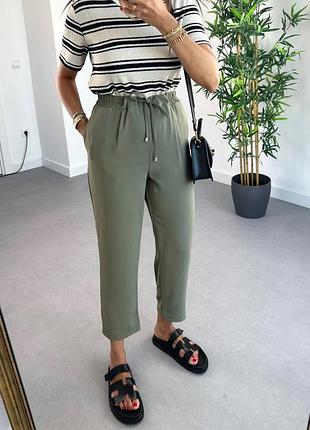 Zara розмір м штани брюки зара джогери висока посадка якісні стильні гарного оливкового кольору