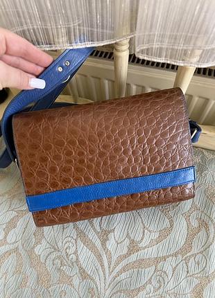 Шкіряна сумочка під рептилію