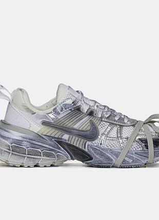 Женские кроссовки nike runntek v2k white silver custom / smb+ 🔗