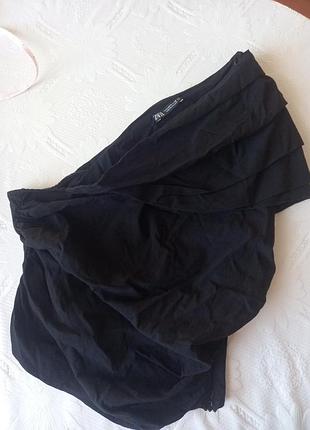 Трендовый топ на одно плечо.zara