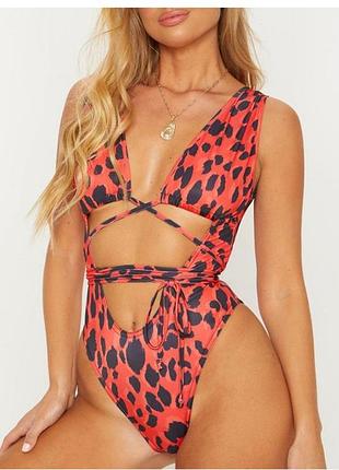Трендовый леопардовый купальник prettylittlething