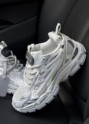 Off-white be right back