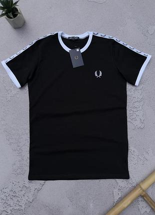 Футболка fred perry чорна