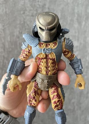 Predator от компании lanard toys 2