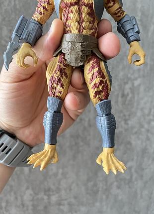 Predator от компании lanard toys 3