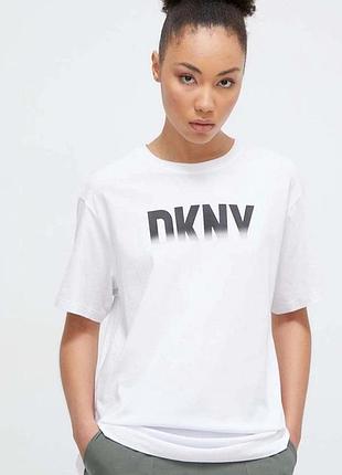 Футболка dkny