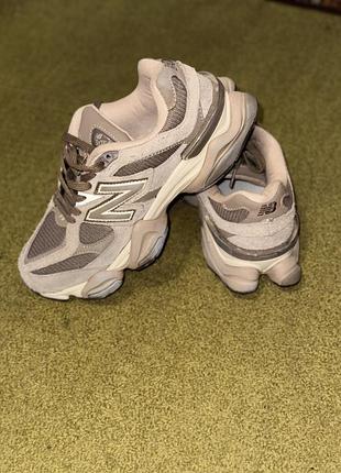 New balance 9060