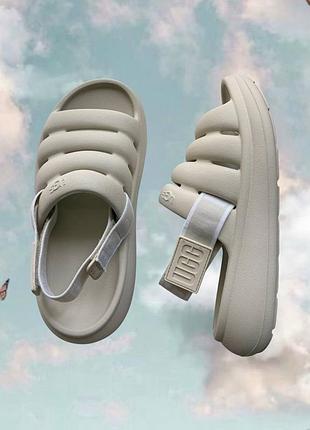 Бежевые (молочные) пляжные летние босоножки ugg