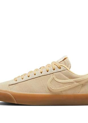 Кроссовки nike sb blazer low pro gt premium fn7404-200