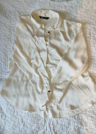 Белая атласная женская рубашка zara
