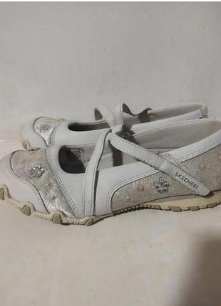 Туфлі шкіряні фірми skechers, країна виробник сша.