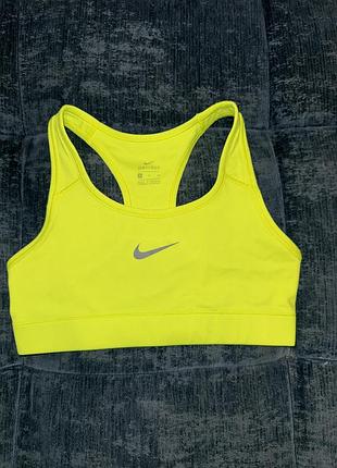 Топ nike салатовий