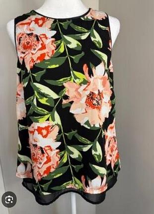 Стильна неймовірна блуза в квіточки h&m