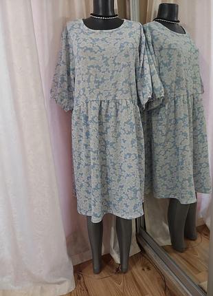 Ніжне з об'ємними рукавами плаття 👗 великого розміру