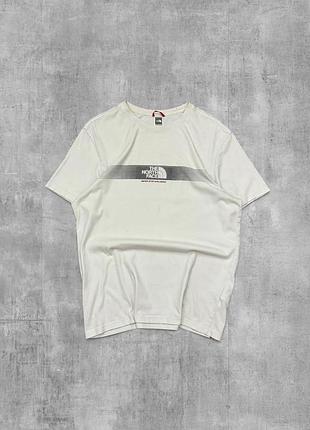 Футболка the north face оригінал біла молочна футболка тнф з принтом логотипом
