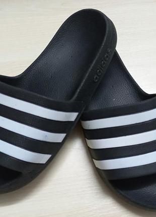 Шлепанцы весна-лето мал.36-36.5р.adidas вьетнам