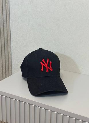 Кепка new era оригінал на голову приблизно 56 см