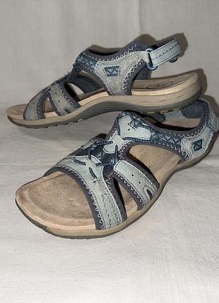 Босоножки* free spirit* ничечье р.39 (25.50см)