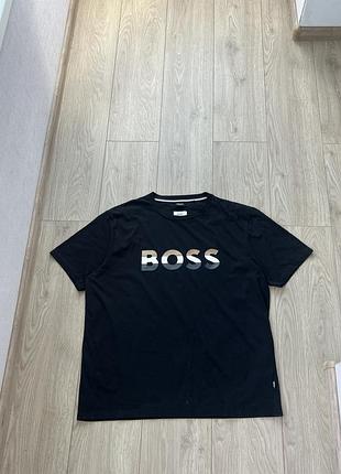 Футболка boss