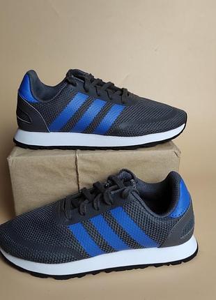 Кросівки адідас adidas р.34 довжина устілки 21,5 см.