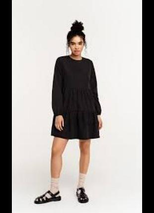 Черное платье zara cupro