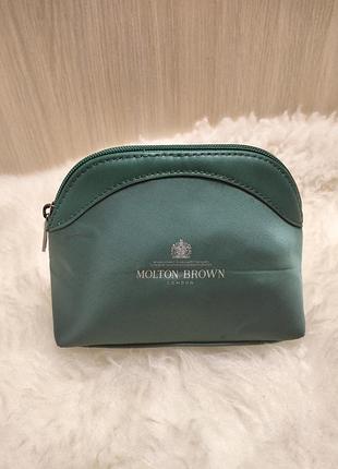 Новая симпатичная косметичка от molton brown.