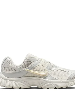 Кросівки жіночі nike w v5 rnr sib молочні iq0276-030
