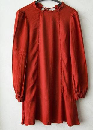 Красное платье zara.