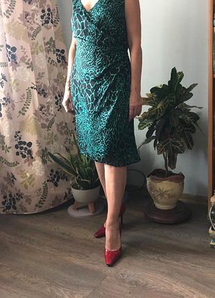 Шелковое платье девори с бархатом star by julien macdonald (размер l / 14 / 42) изумруд