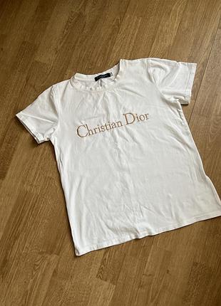 Футболка cristian dior,розмір s