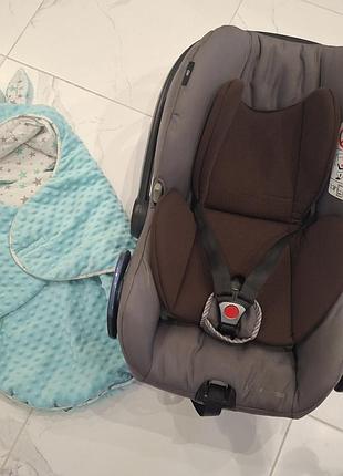 Автокрісло maxi cosi 0+