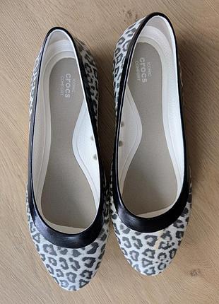 Балетки женские crocs