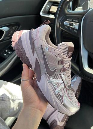 Nike v2k run premium