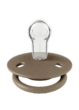 Пустышка bibs de lux silicone round (круглая) onesize dark oak 0-36 месяцев