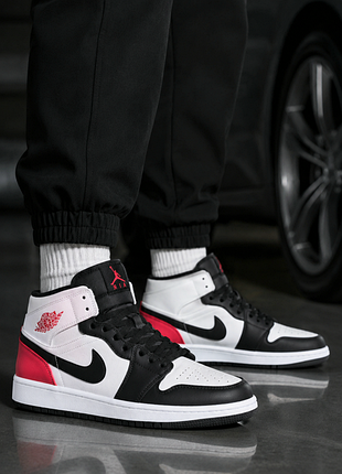 Чоловічі шкіряні спортивні прошиті кросівки nike air jordan.