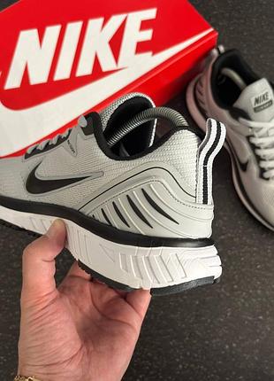 Nike zoom 4