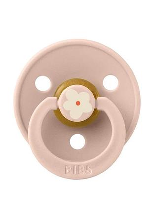 Пустышка bibs studio colour latex round (круглая) jasmine - blush 6-18 месяцев