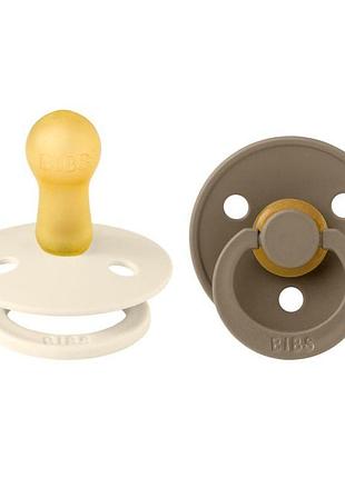 Пустышка bibs colour latex round (круглая) - ivory/dark oak (2 в упаковке) - 6-18 месяцев