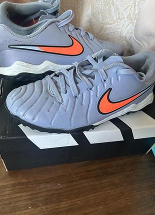 Nike оригинал кроссовки 34р (21.5см)