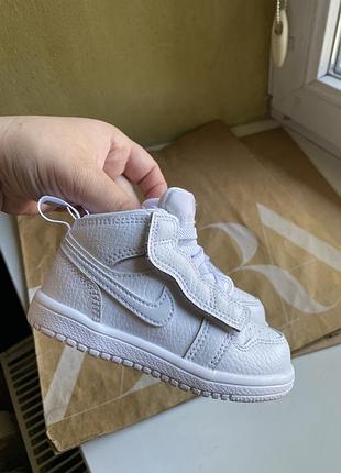 Кроссовки nike jordan 22 размер