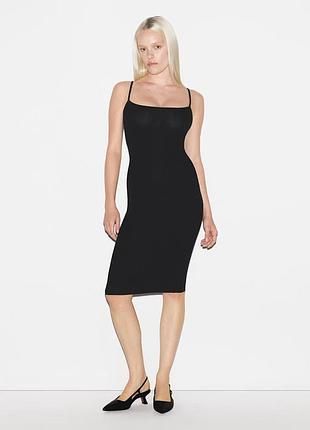 Платье миди skims soft lounge midi slip dress